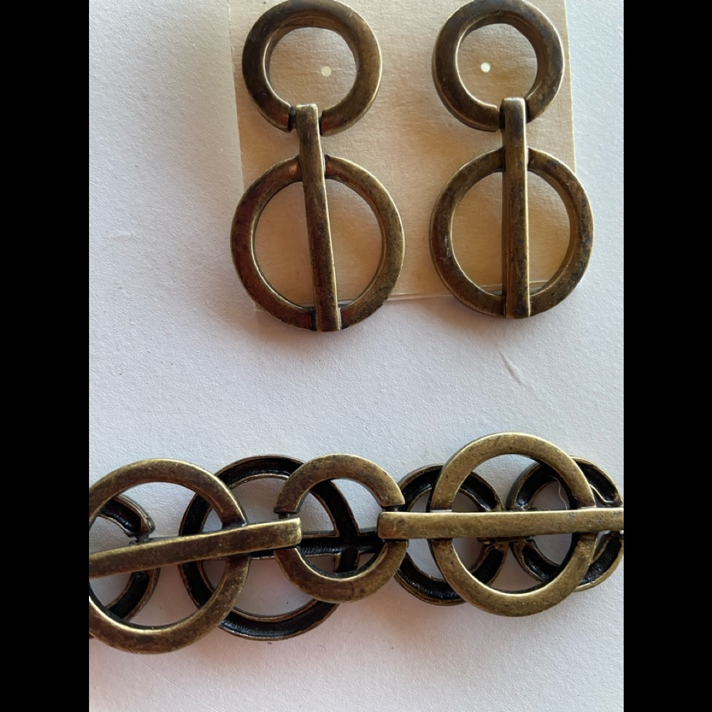 Vintage 90s bracelet & earring set of 2. Brass. Circular chain link chunky. SML
